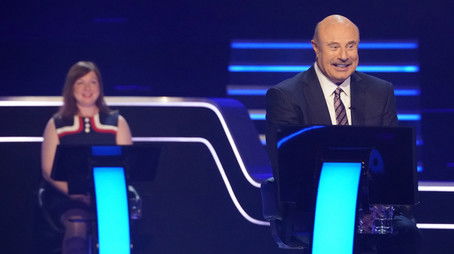 In the Hot Seat: Catherine O’Hara and Dr. Phil (2020) - Episode 6 poster and promotional image