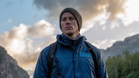 Channing Tatum in Gloppedalsura, Norway (2019) - Episode 7 poster and promotional image