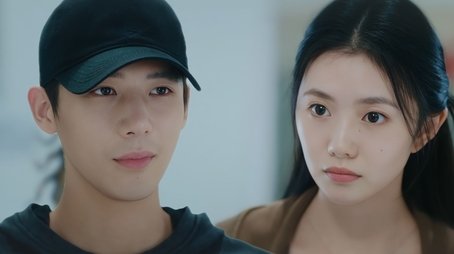 If There Were Only One Rose in the World (2025) - Episode 18 poster and promotional image