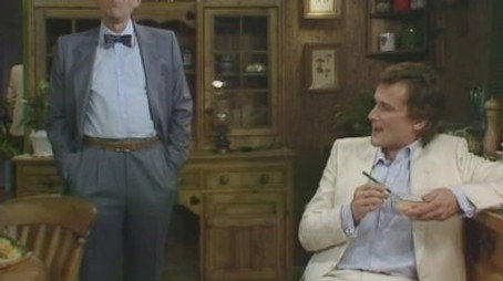 Ever Decreasing Circles Σεζόν 2