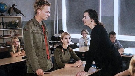 Bei Klingelzeichen Mord (2001) - Episode 4 poster and promotional image