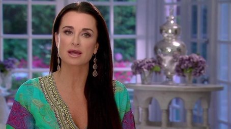 The Real Housewives of Paris, Part Deux (2013) - Episode 16 poster and promotional image