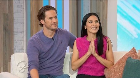 Oliver Hudson, Élodie Yung (2022) - Episode 6 poster and promotional image