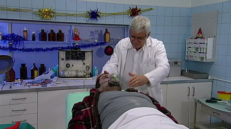Клиника сред рози Сезон 0