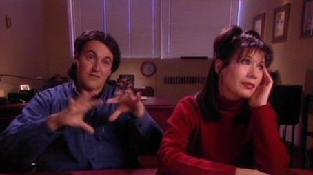 À l'hôtel 2 - Chez l'assureur - Demeurent chez Daniel et Loulou (1999) - Episode 7 poster and promotional image