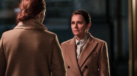 A kastély - királyság, hatalom és dicsőség Évad 1