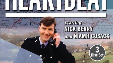 Season 1 (1992) - Season 1 poster and promotional image