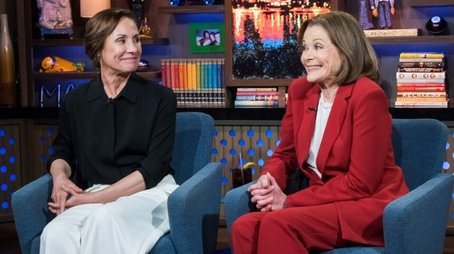 Laurie Metcalf; Jessica Walter (2018) - Episode 92 poster and promotional image