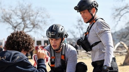 9-1-1: Lone Star26