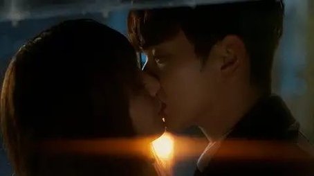 This Is When You Must Kiss (2017) - Episode 12 poster and promotional image