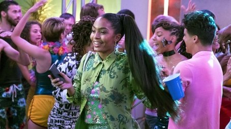 Wild'n Cuz I'm Young (2019) - Episode 10 poster and promotional image