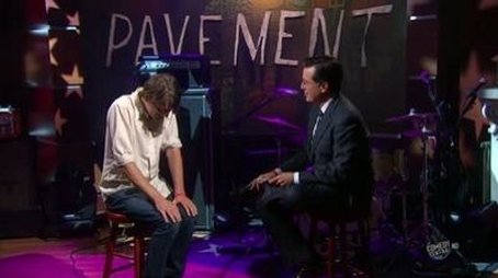 Pavement (2010) - Episode 118 poster and promotional image