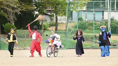 The Great Teacher, a Demon Trainer! (2021) - Episode 33 poster and promotional image