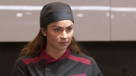 En esta casa no eres más que la cocinera (2024) - Episode 57 poster and promotional image