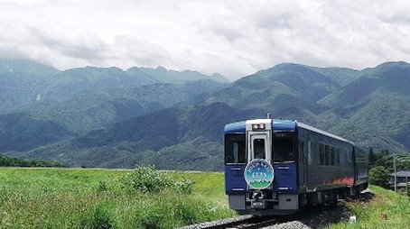 HIGH RAIL 1375: The Tourist Train That Touches New Heights (2017) - Episode 12 poster and promotional image