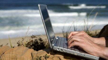 28/08/2010 (2010) - Episode 35 poster and promotional image