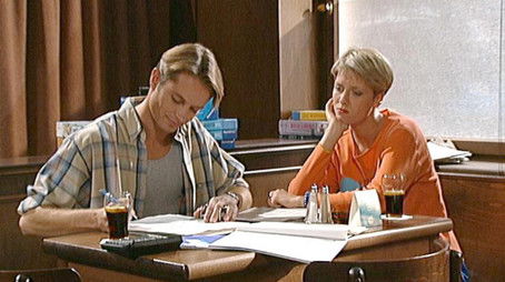 Episode 218 (1995) - Episode 218 poster and promotional image