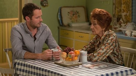 21/10/2014 (2014) - Episode 166 poster and promotional image