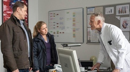 Episode 12 (2013) - Episode 12 poster and promotional image