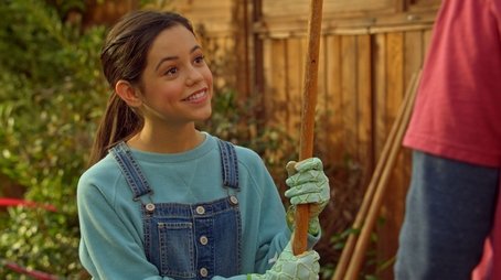 Stuck with Harley's Bethany (2018) - Episode 5 poster and promotional image