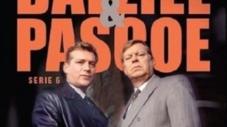 Season 6 (2001) - Season 6 poster and promotional image