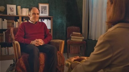 Esther – Friday December 11, 2015, 7 p.m. (2021) - Episode 20 poster and promotional image