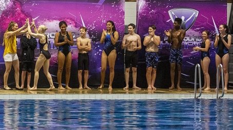 Diving (2020) - Episode 1 poster and promotional image
