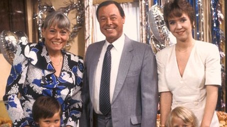 Series 6 (1990) - Season 6 poster and promotional image