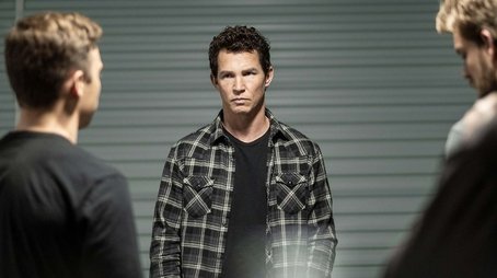 Incoming (2018) - Episode 8 poster and promotional image