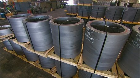 Olive Oil, Lift Trucks, Seamless Rolled Rings, Ski Boots (2009) - Episode 12 poster and promotional image
