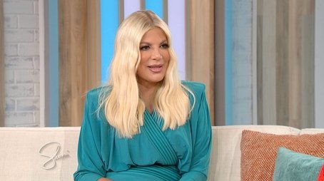 Tori Spelling, Craig Shoemaker (2022) - Episode 20 poster and promotional image