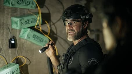 S.W.A.T.: Força de Intervenção84