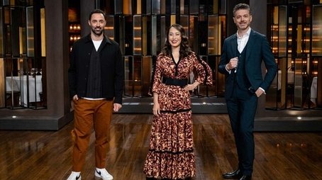 Family Messages (2021) - Episode 48 poster and promotional image