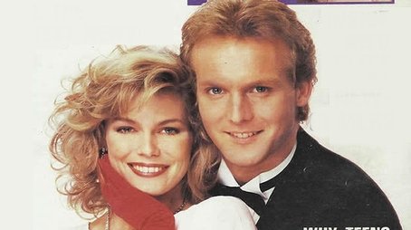 Season 17 (1989) - Season 17 poster and promotional image