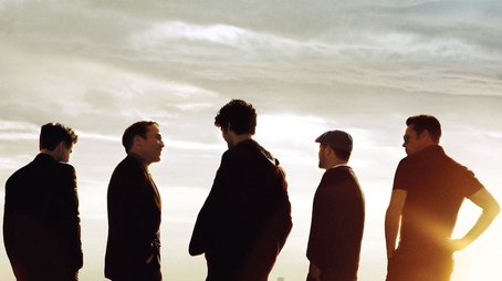 Entourage (2004) poster