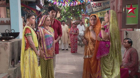 Diya Aur Baati Hum Сезон 1