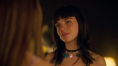 Naked (2022) - Episode 3 poster and promotional image