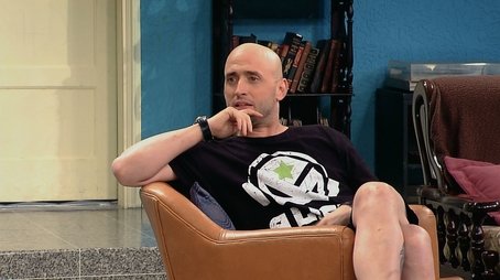 Vai Que Cola221