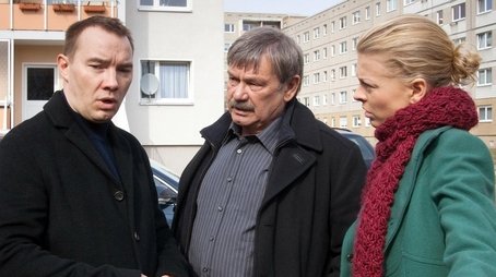 Blutige Straße (2011) - Episode 9 poster and promotional image