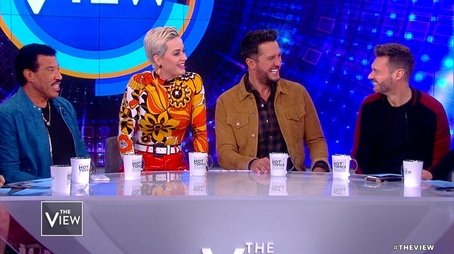 Ryan Seacrest, Lionel Richie, Katy Perry, and Luke Bryan (2019) - Episode 114 poster and promotional image