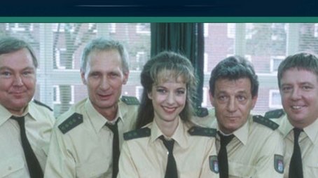 Season 5 (1993) - Season 5 poster and promotional image