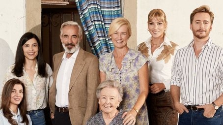 Cuéntame cómo pasó (2001) poster
