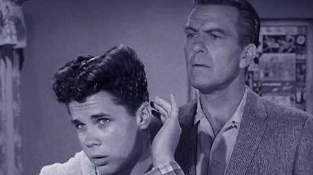 Wally's Haircomb (1959) - Episode 34 poster and promotional image