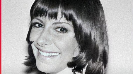 Uma Rosa Com Amor (2024) - Season 13 poster and promotional image