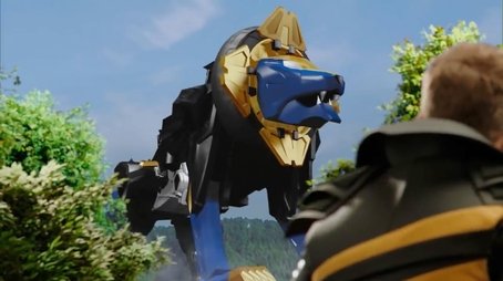 Der Beast-X King Zord