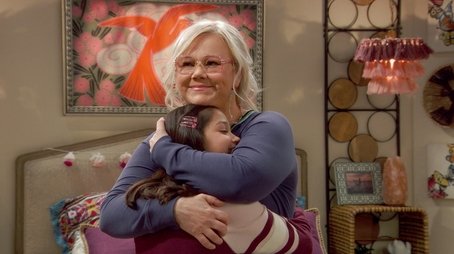 Mo' Grandmas, Mo' Problems (2019) - Episode 19 poster and promotional image