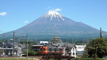 Gakunan Electric Train: A New Outlook in the Foothills of Mt. Fuji (2018) - Episode 8 poster and promotional image