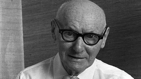 Isaac in America: A Journey with Isaac Bashevis Singer (1987) - Episode 1 poster and promotional image