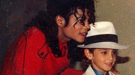 Leaving Neverland (2019) poster