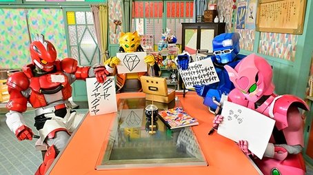 Diamond Happiness?! (2021) - Episode 35 poster and promotional image